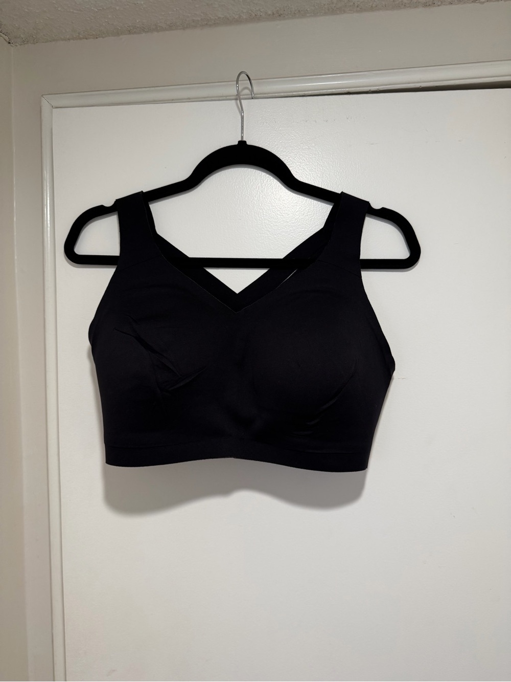 lululemon athletica Black Wireless Sports Bralette